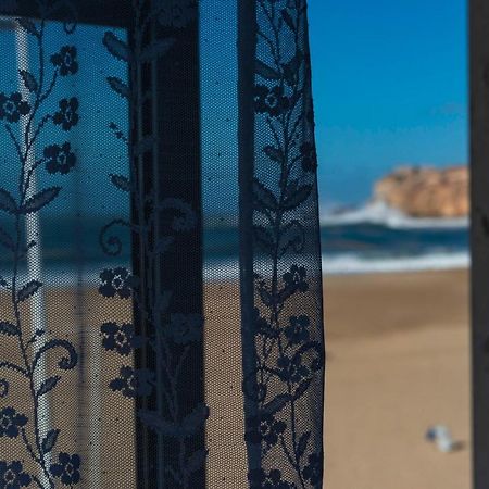 Donacamo Charming House Apartment Nazare Bagian luar foto