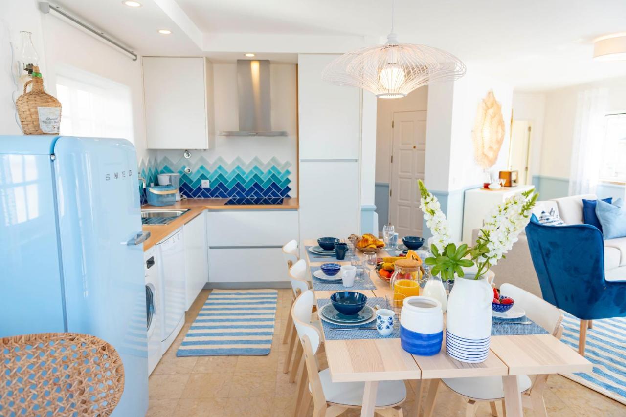 Donacamo Charming House Apartment Nazare Bagian luar foto