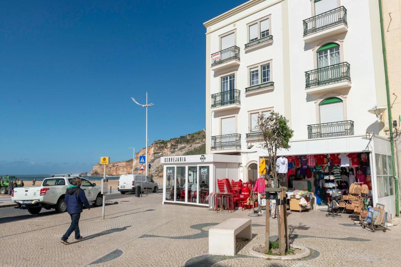 Donacamo Charming House Apartment Nazare Bagian luar foto