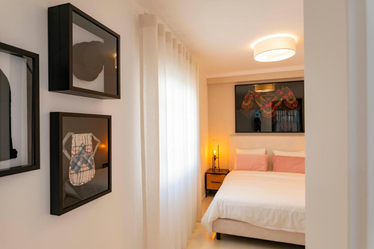 Donacamo Charming House Apartment Nazare Bagian luar foto