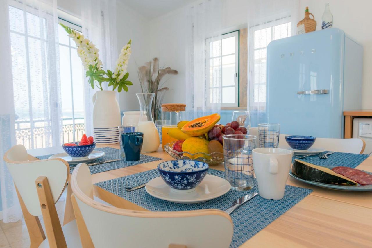 Donacamo Charming House Apartment Nazare Bagian luar foto