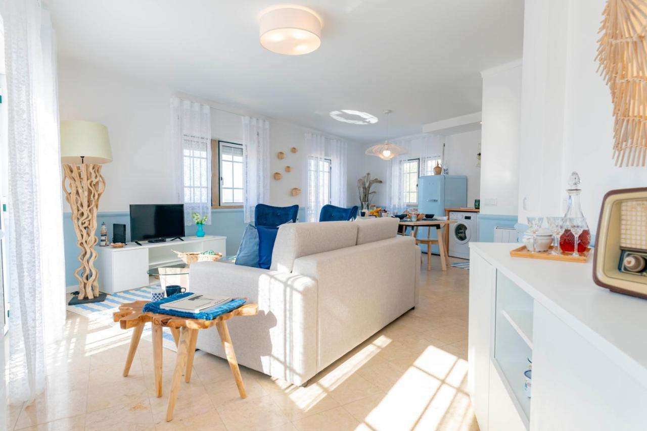Donacamo Charming House Apartment Nazare Bagian luar foto