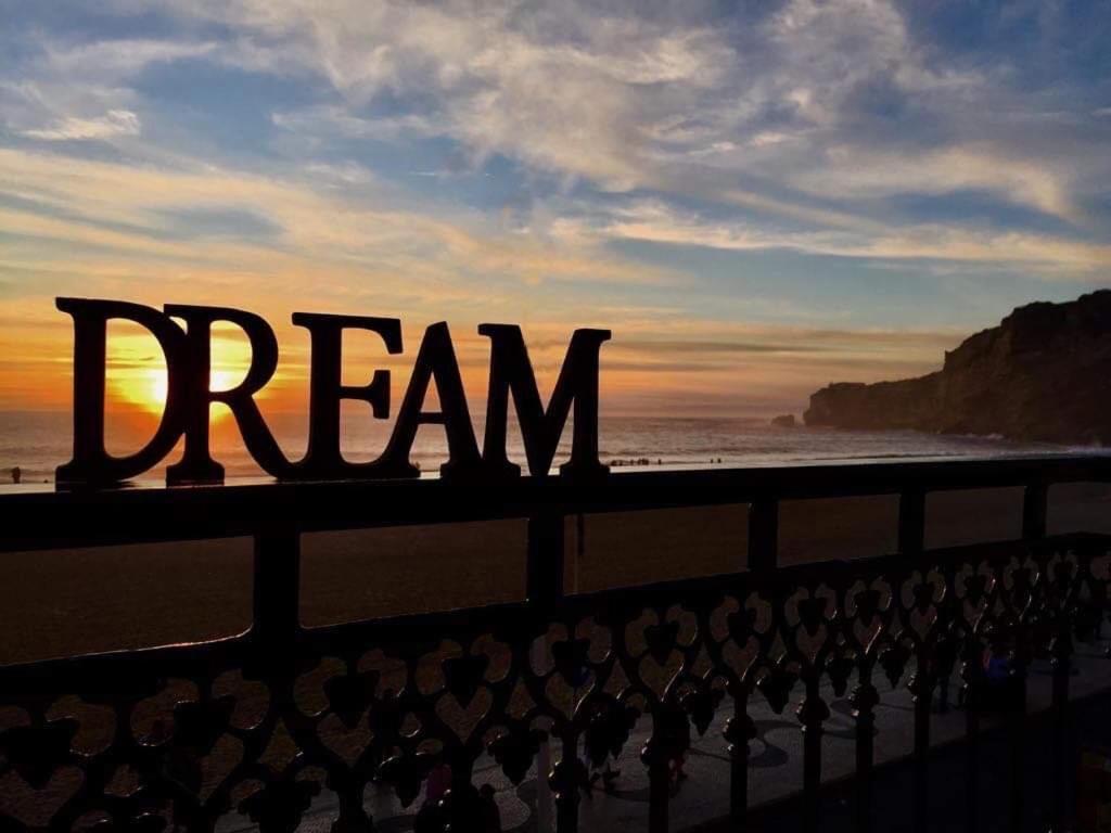 Donacamo Charming House Apartment Nazare Bagian luar foto